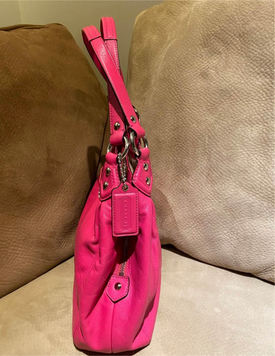 Authentic Coach Pink Leather Hobo Bag - photo 3
