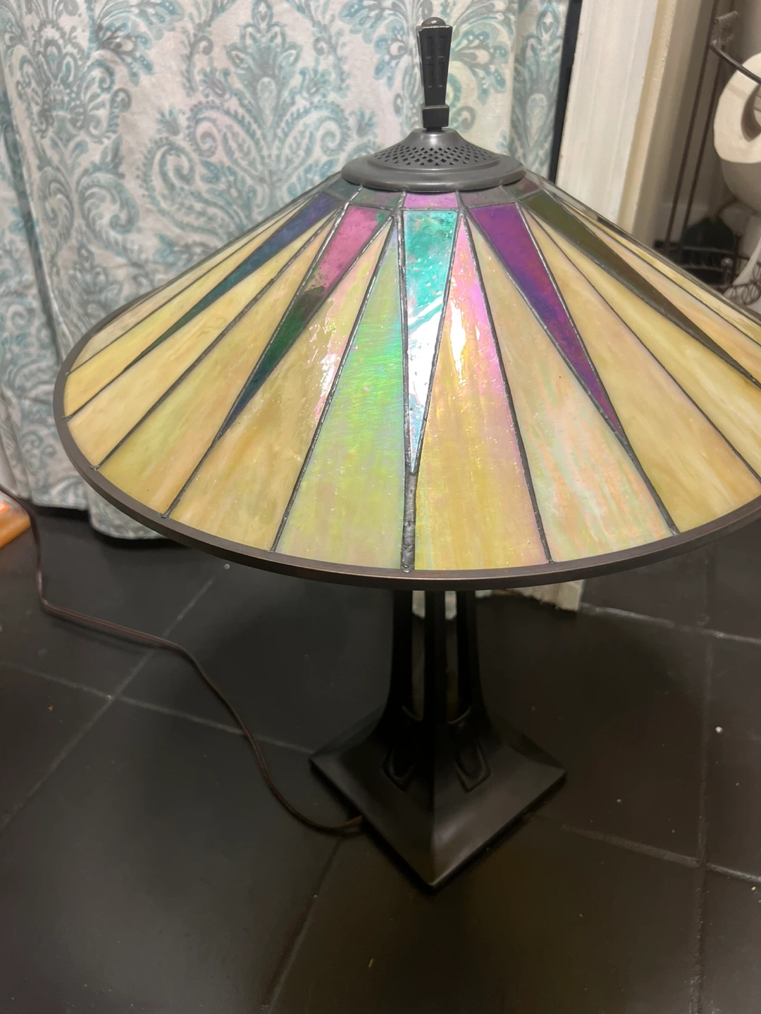 Tiffany Style Stained Glass Table Lamp - photo 5