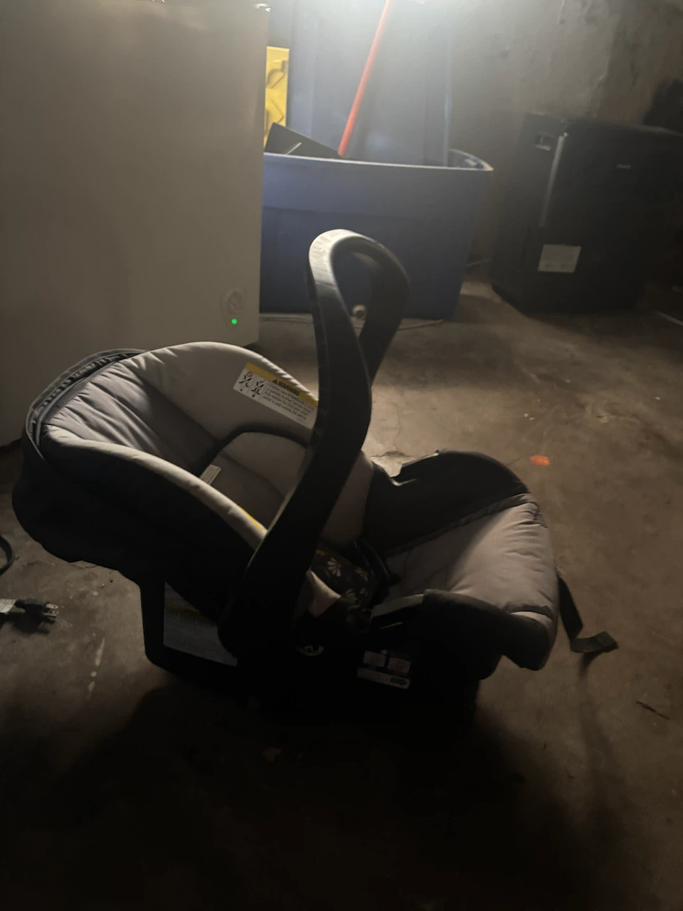 Baby Car Seat - photo 2