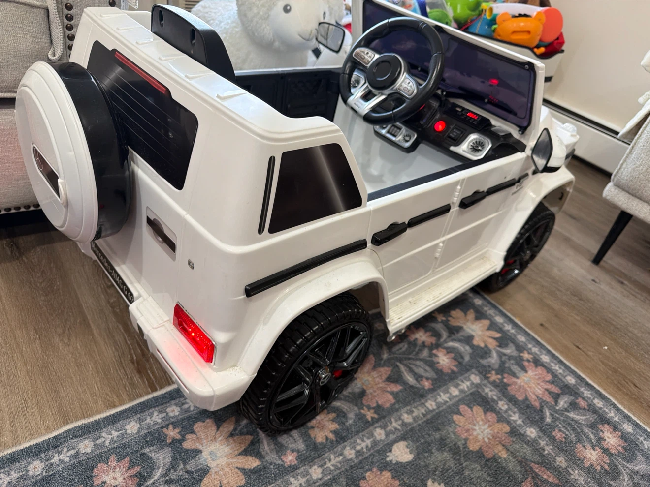 White Mercedes Benz G-Wagon Ride-On Car for Kids - photo 3