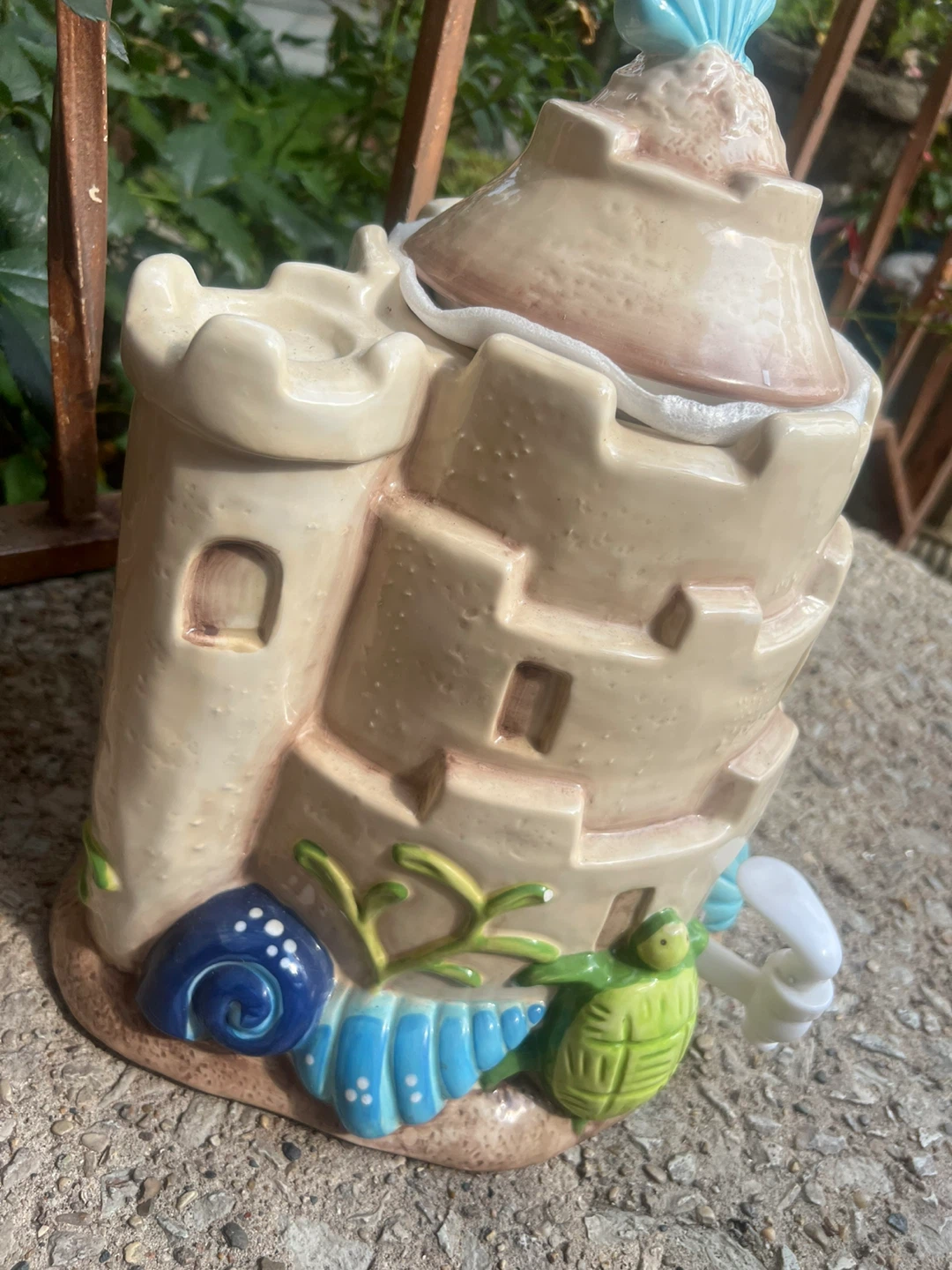 Sandcastle drink dispenser with Turtle and Shells - photo 3