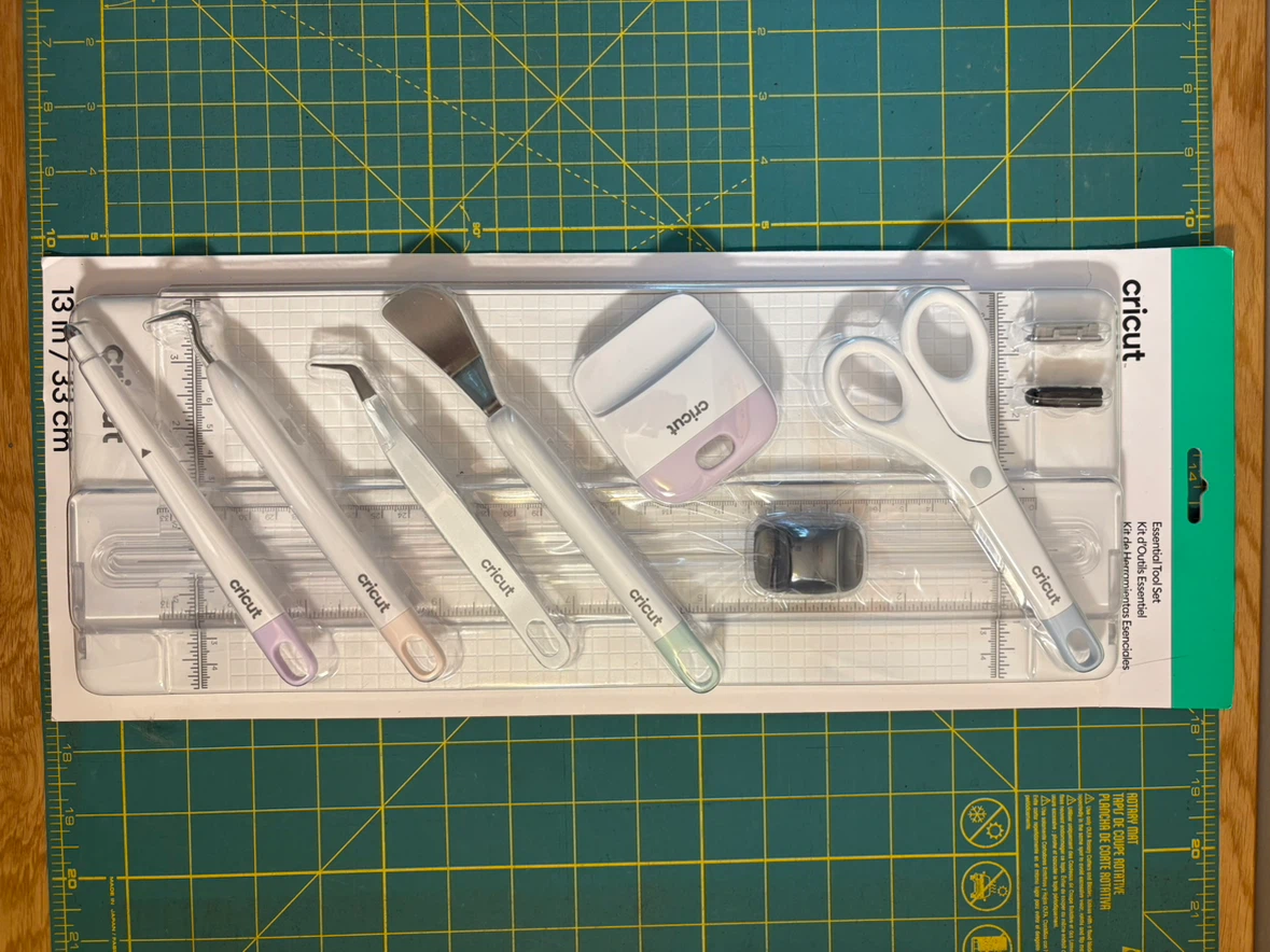 Cricut Essential Tool Set