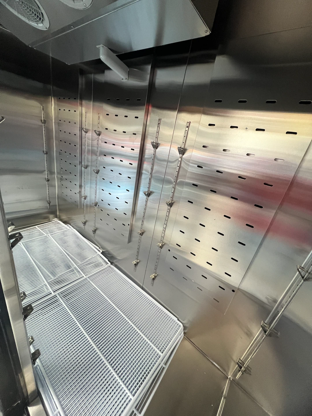 Arctic Air Bottom Mount Glass Door Freezer - photo 4