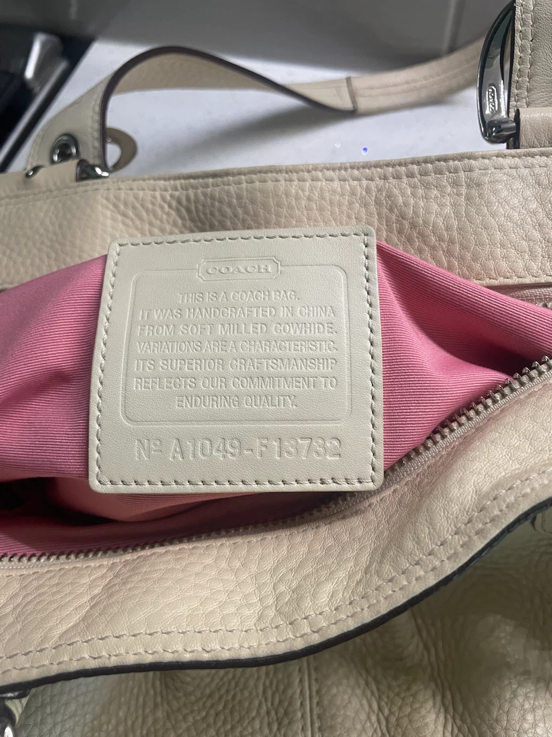 Coach Cream Leather Handbag - photo 2