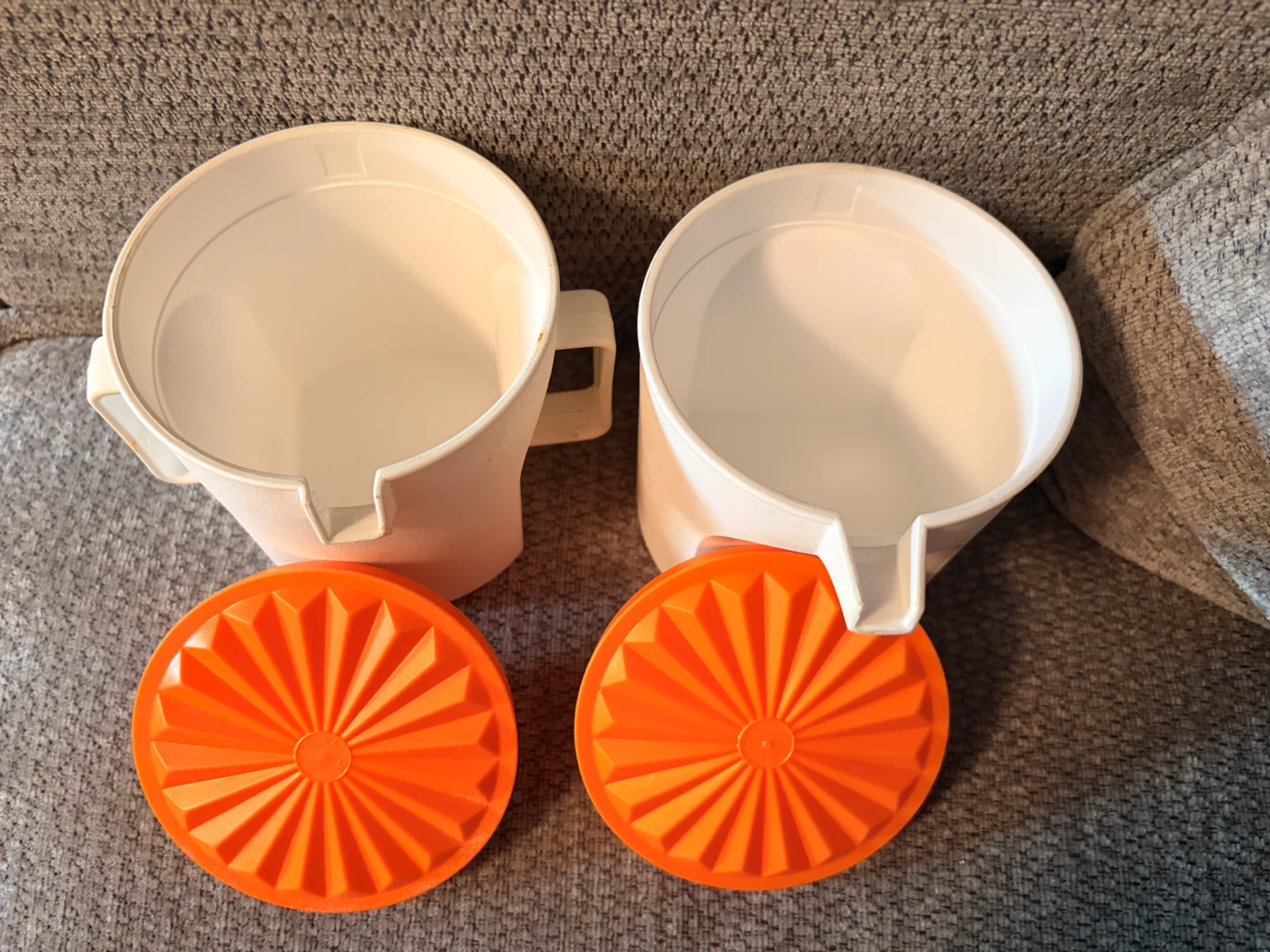Tupperware Sugar and Creamer Set - White and Orange - photo 2