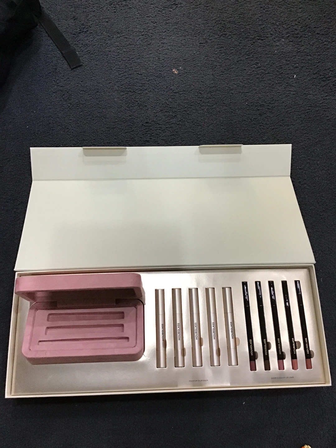 Hourglass Cosmetics Lip Gloss & Liner Set