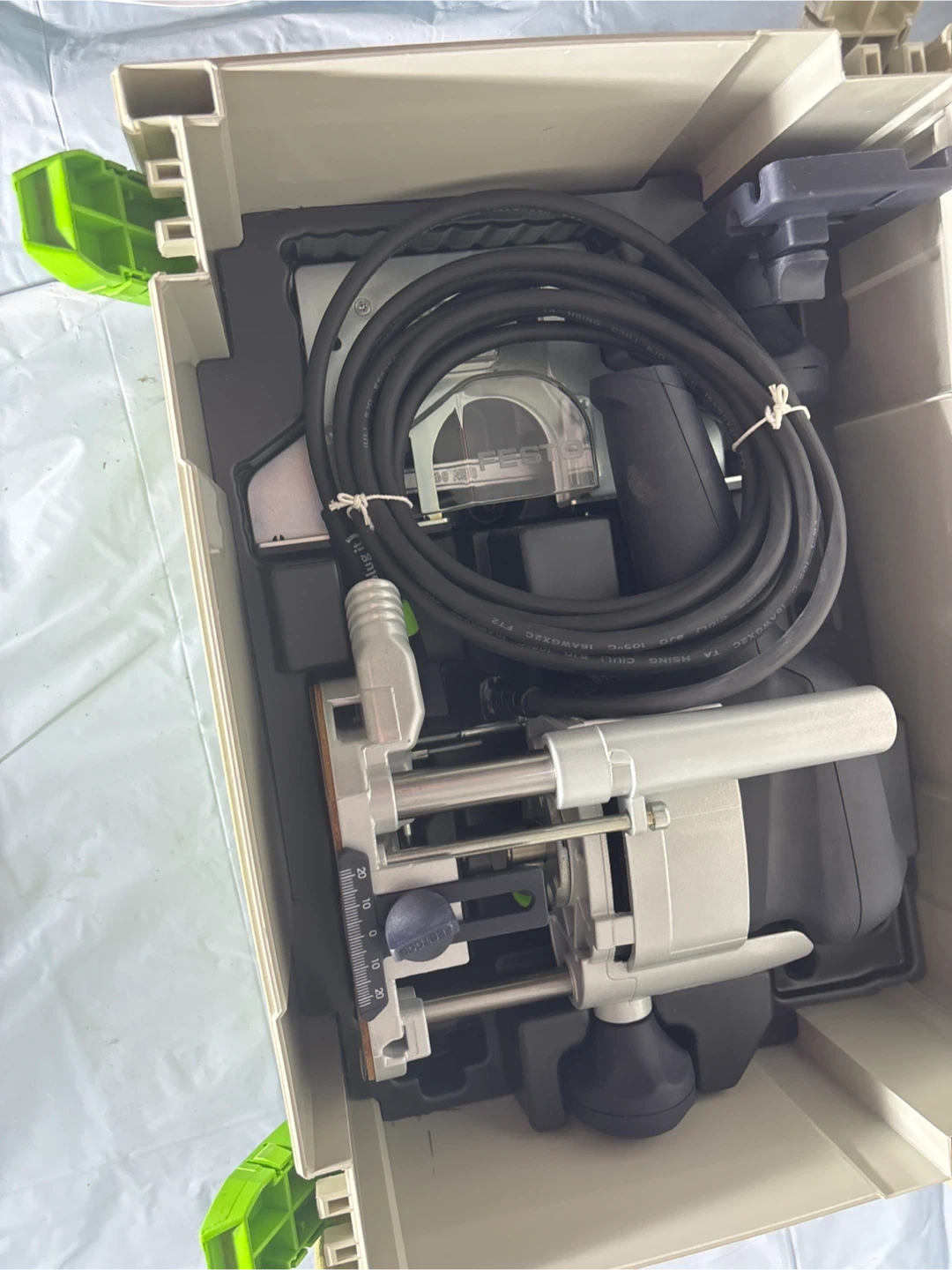 Festool OF 1010 EQ-Plus Router - photo 4