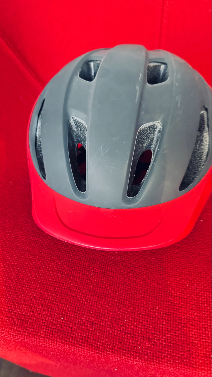 Bell Bicycle Helmet - photo 3