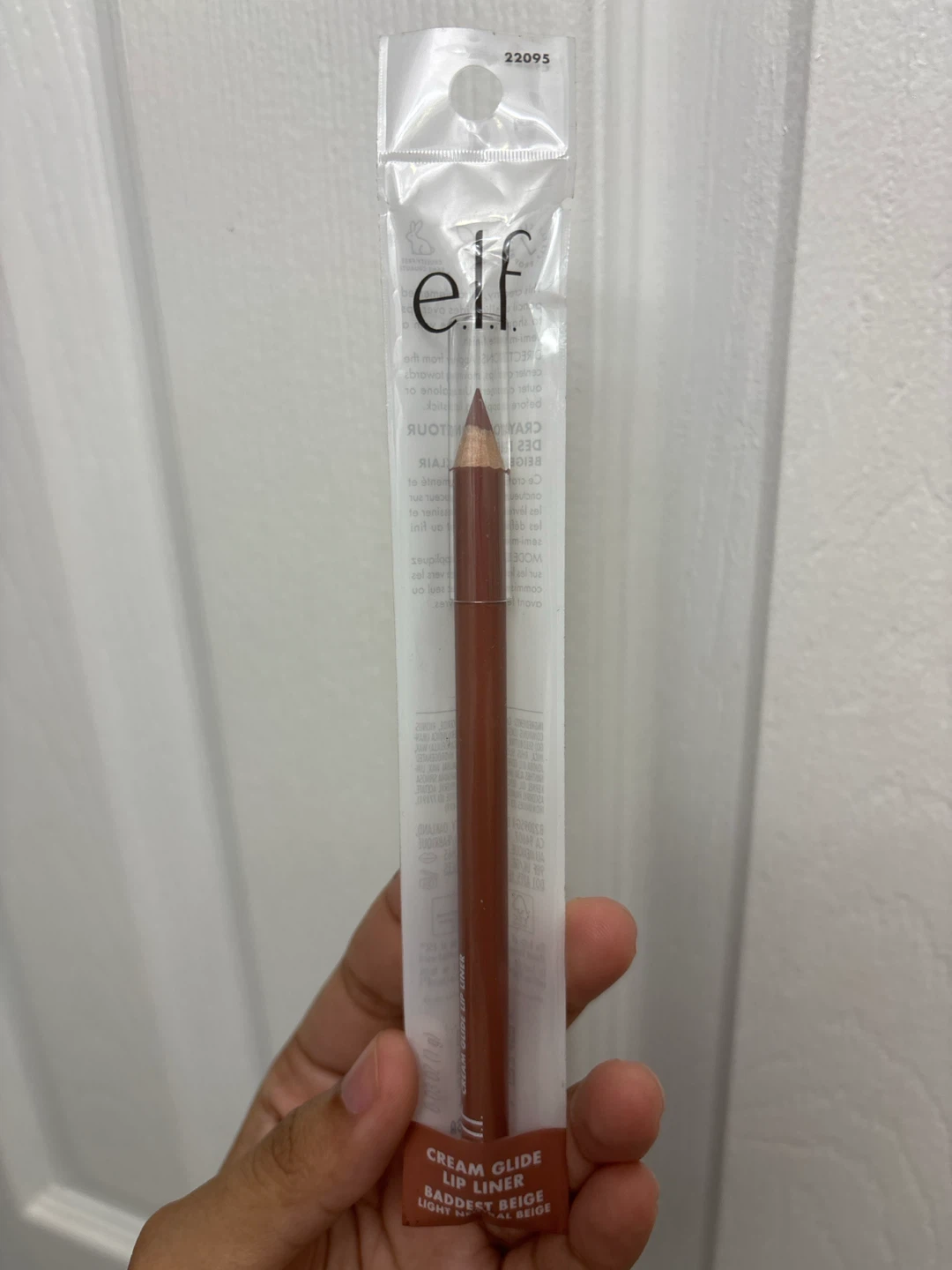 e.l.f. Cream Glide Lip Liner - Baddest Beige