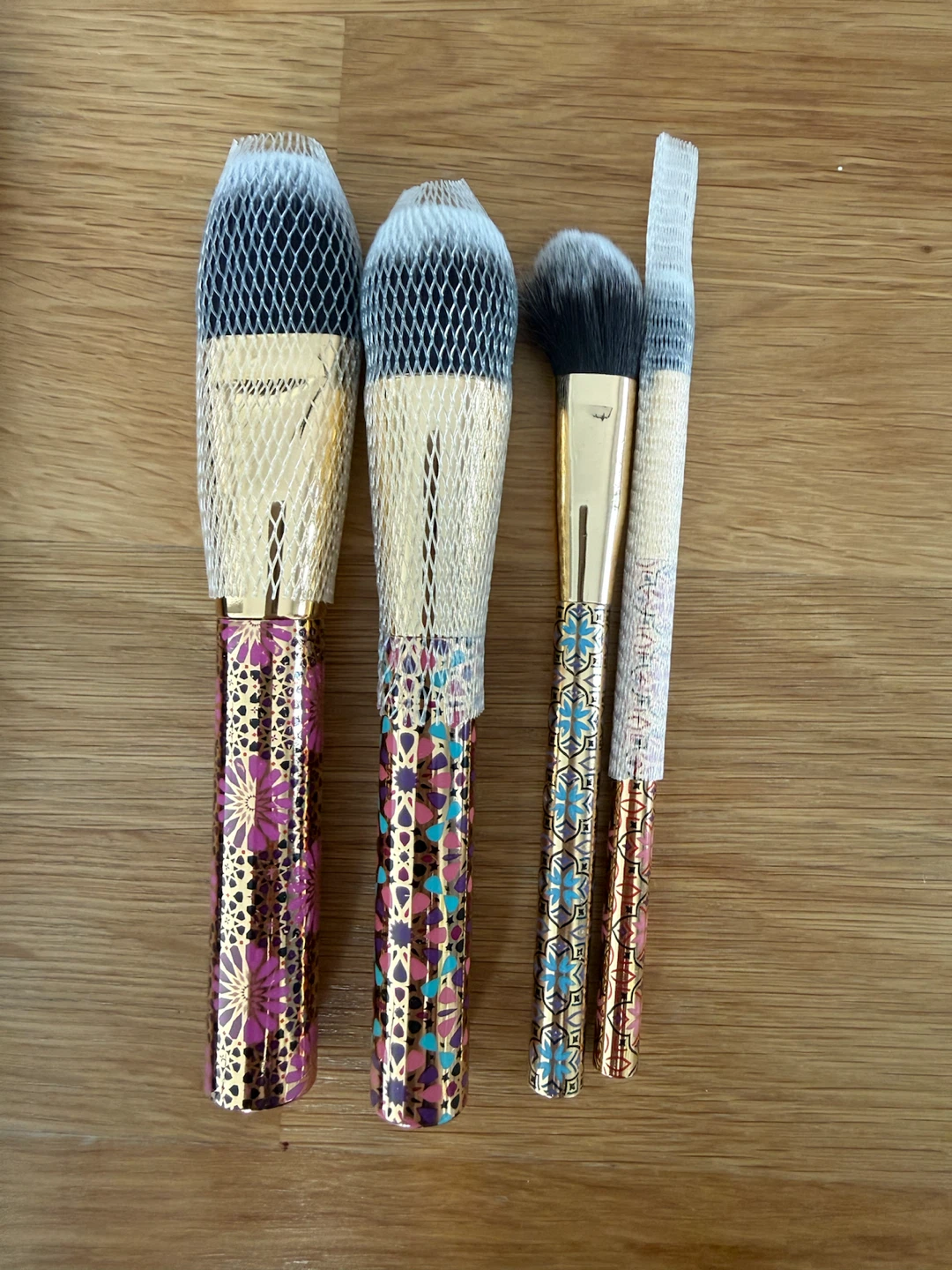 Makeup Brushes - photo 2