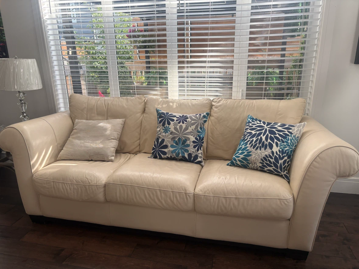 Cream Leather Sofas - photo 4