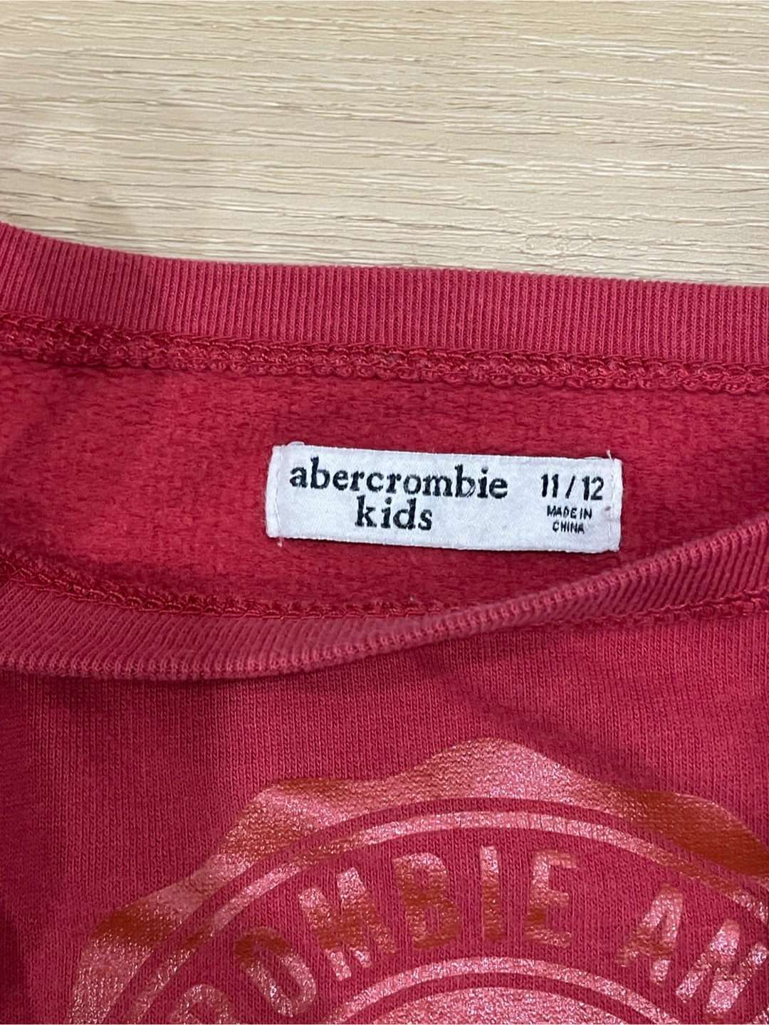 Abercrombie Kids Red Sweatshirt Size 11/12 - photo 3