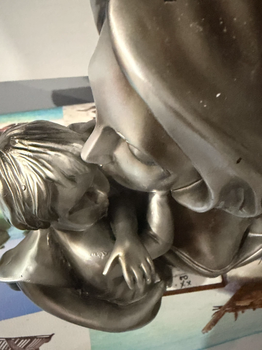 Mother and Child Figurine - photo 4
