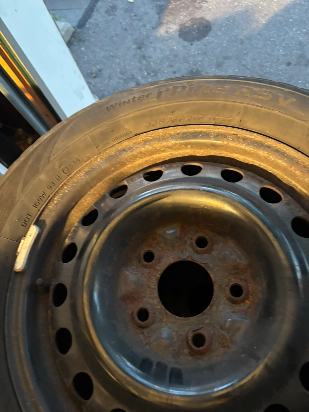 Hankook Winter Tires with Rims - photo 3