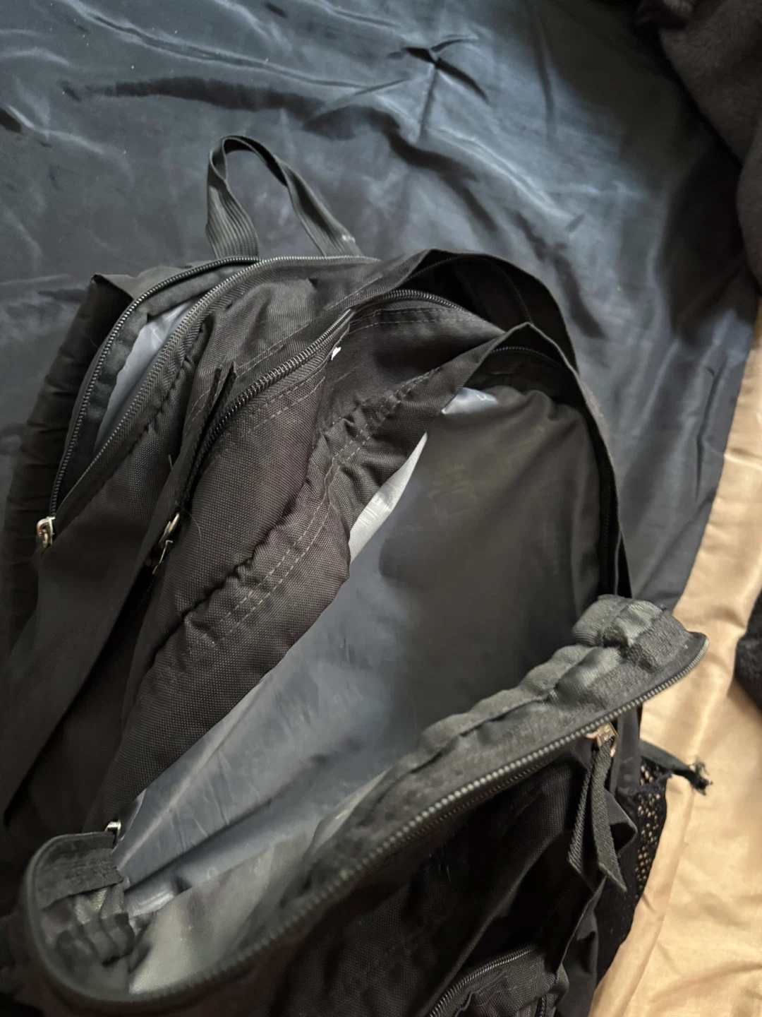 Black Jansport Backpack - photo 2