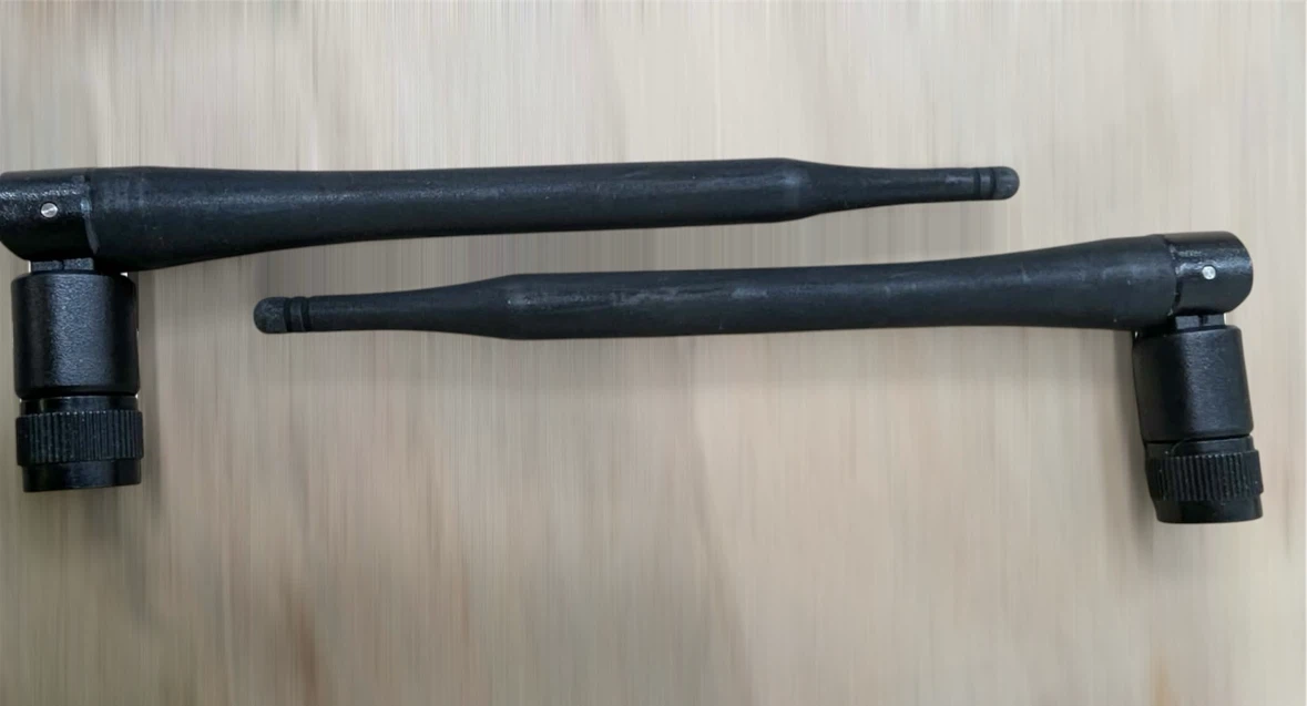 Pair of WiFi Antennas - photo 5