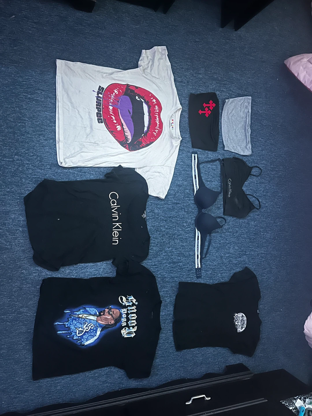 Assorted Women's Clothing Bundle - photo 2