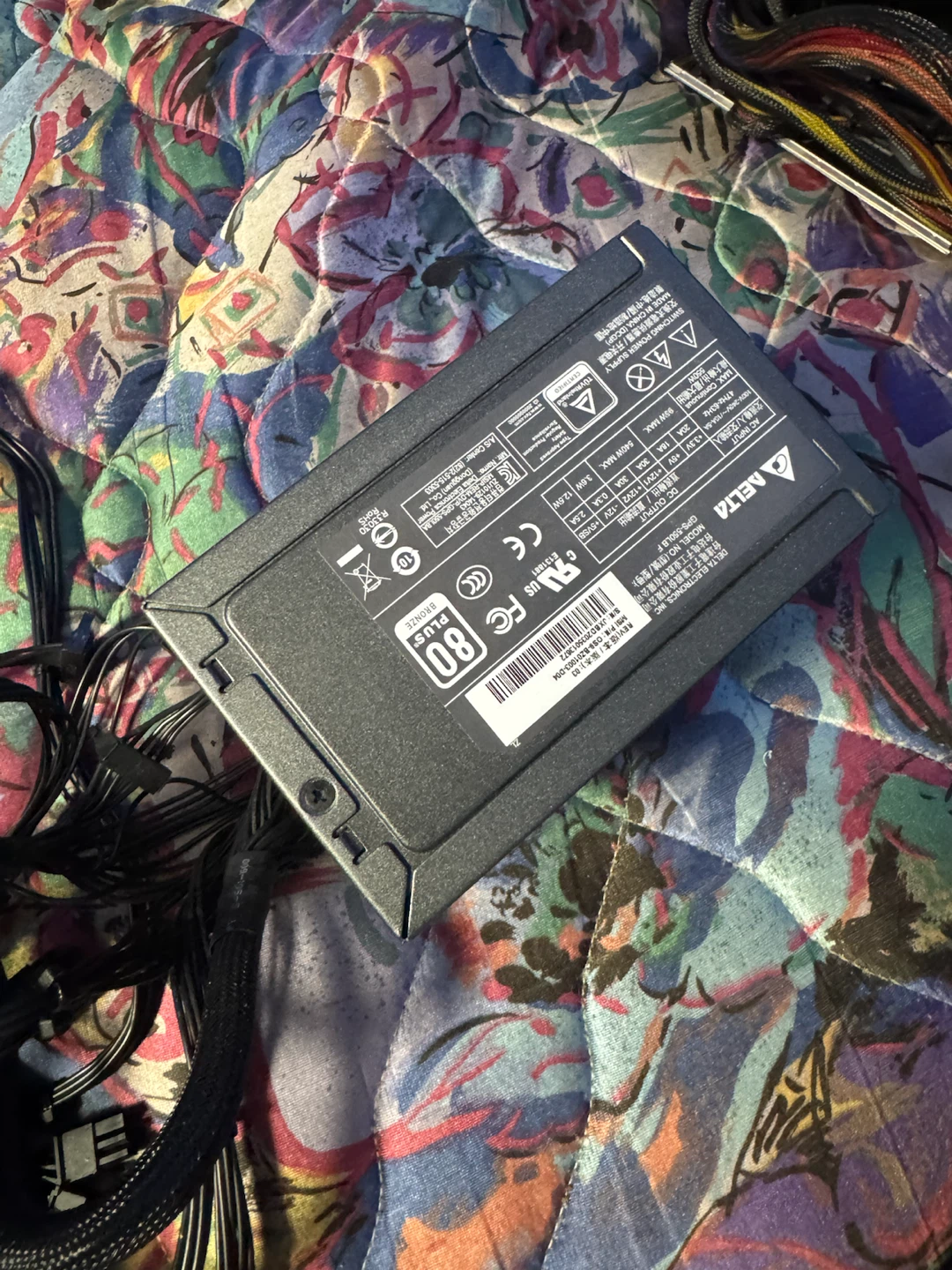 Delta 550W 80 Plus Bronze Power Supply GPS-550LB F - photo 2