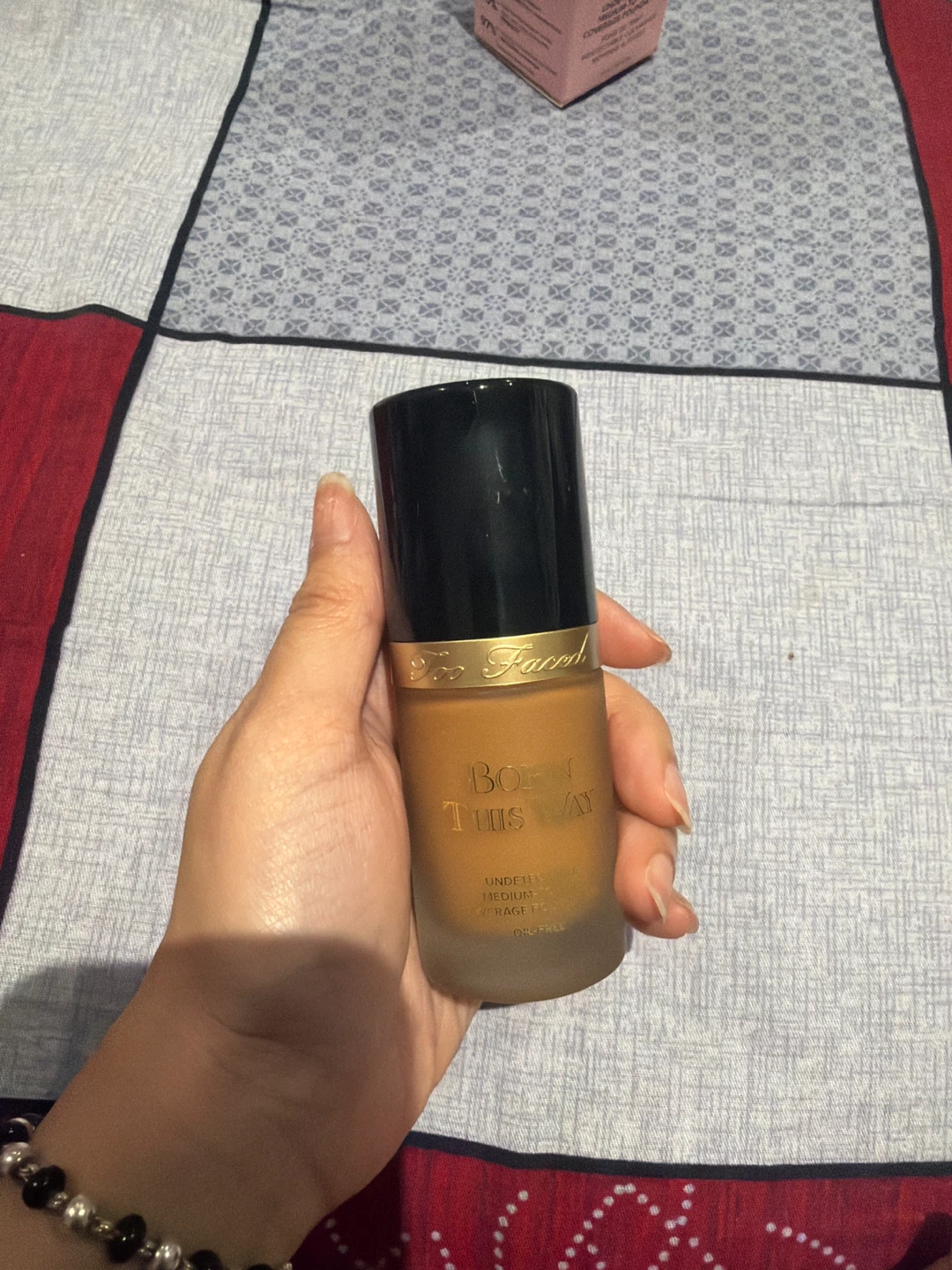 Too Faced Born This Way Foundation - Maple (30ml) - photo 2