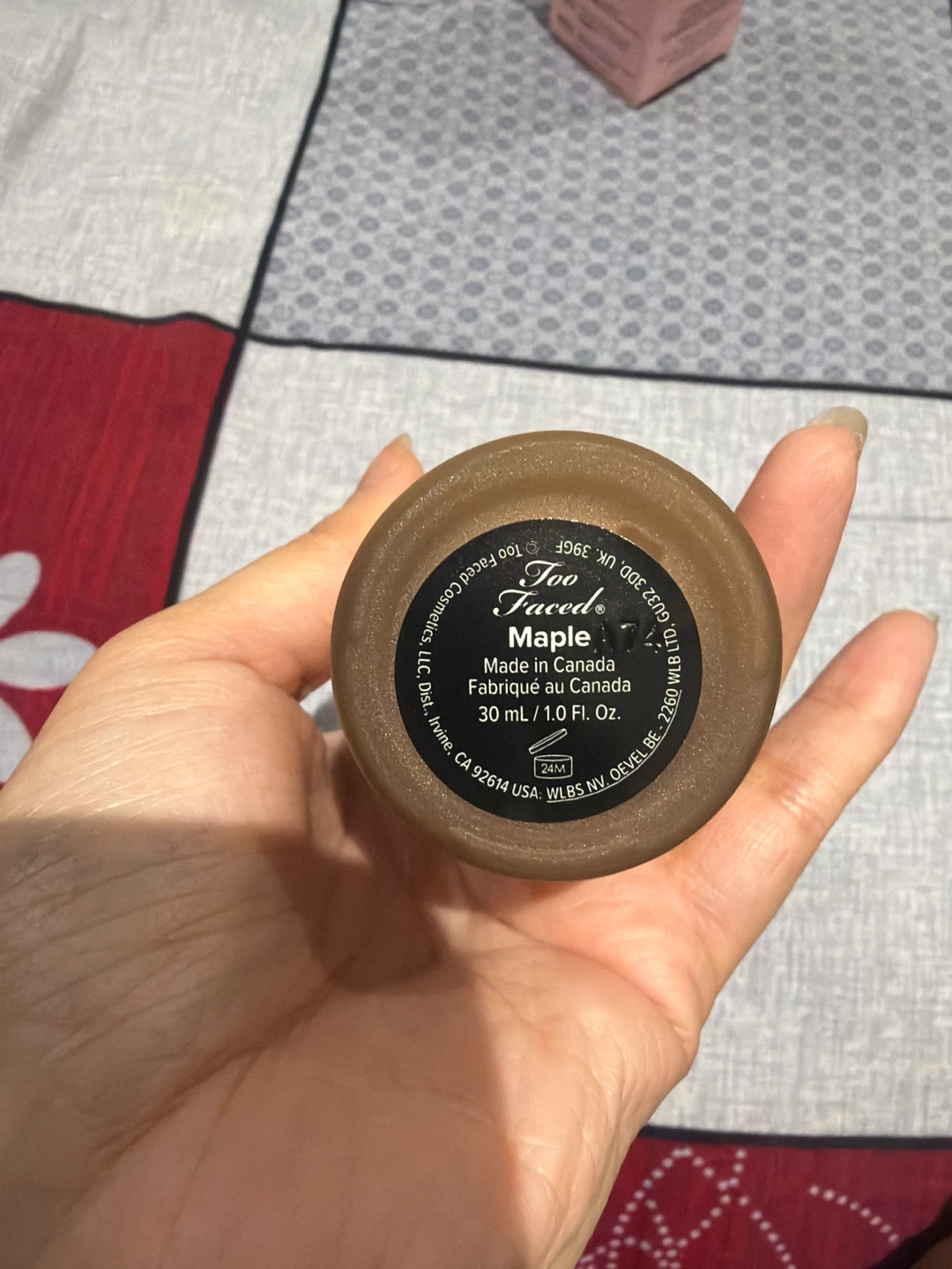 Too Faced Born This Way Foundation - Maple (30ml) - photo 4