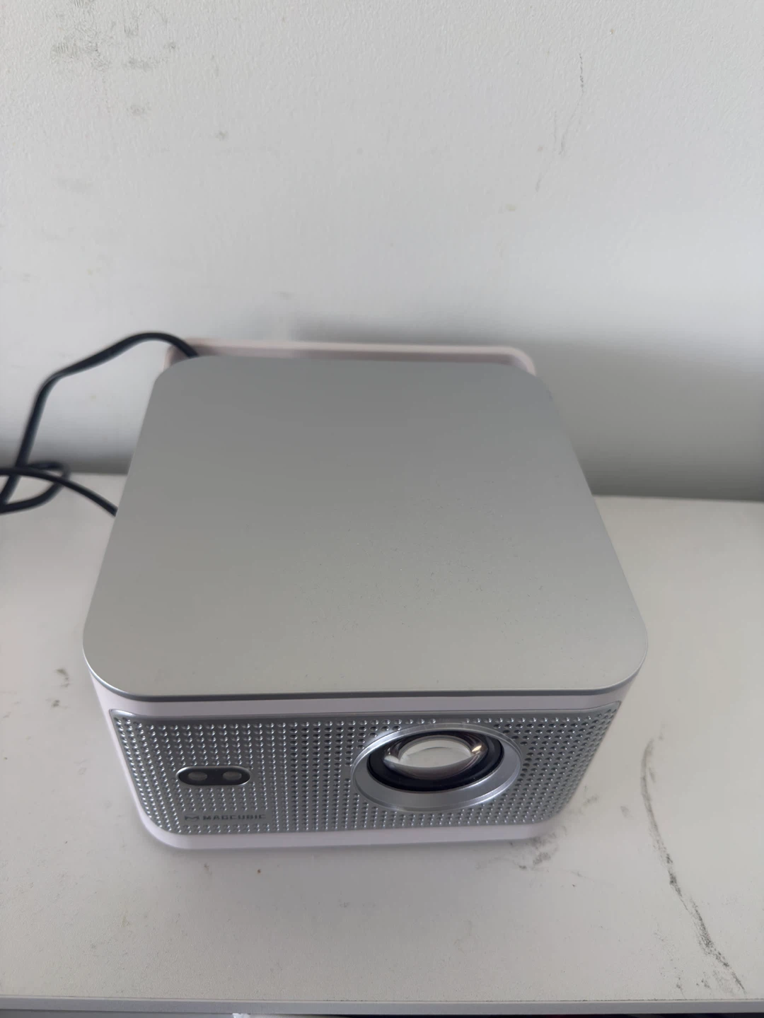 Magicube Projector hy350 max