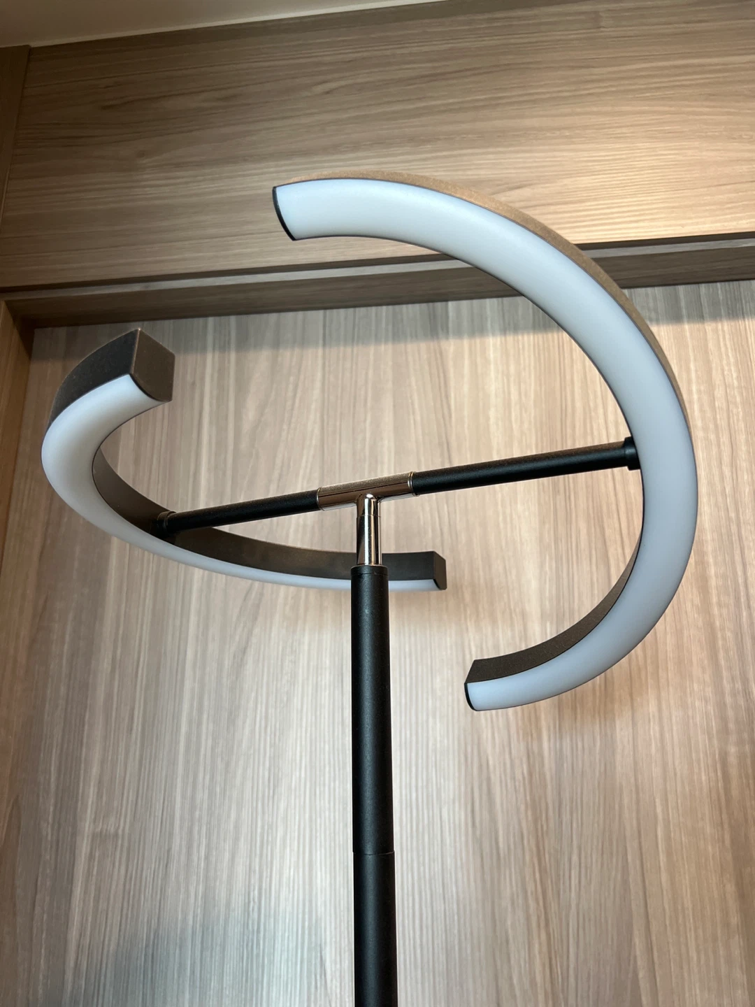 Modern LED Floor Lamp with Remote - photo 2