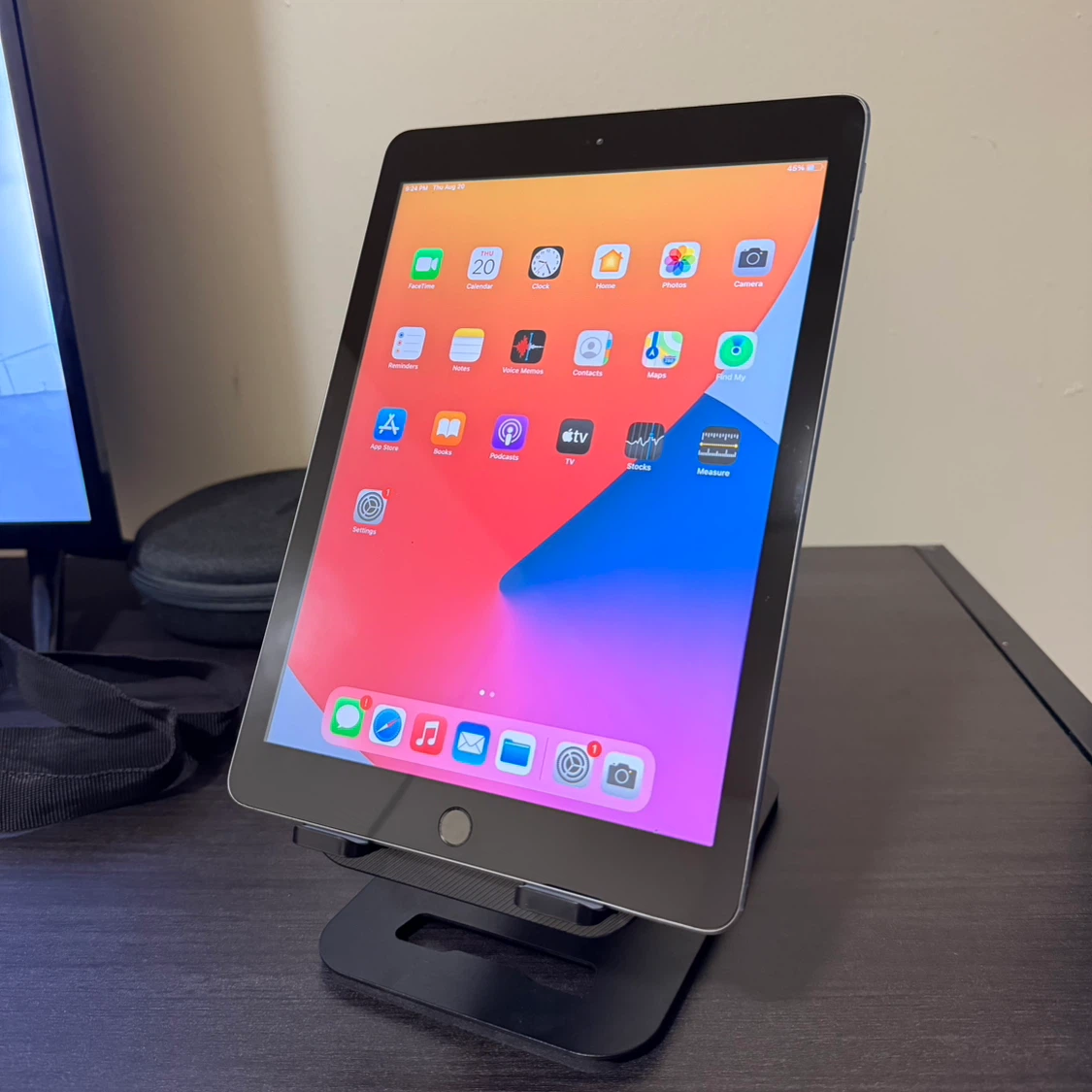 Apple iPad 5th Generation 128GB (WIFI)