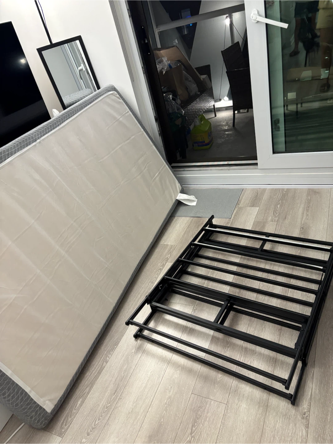 Set: Folding metal bed frame + mattress - photo 4