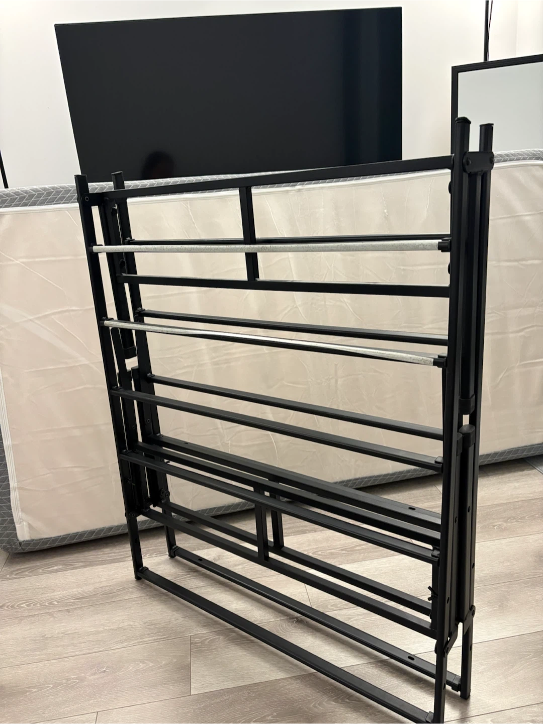 Set: Folding metal bed frame + mattress - photo 5
