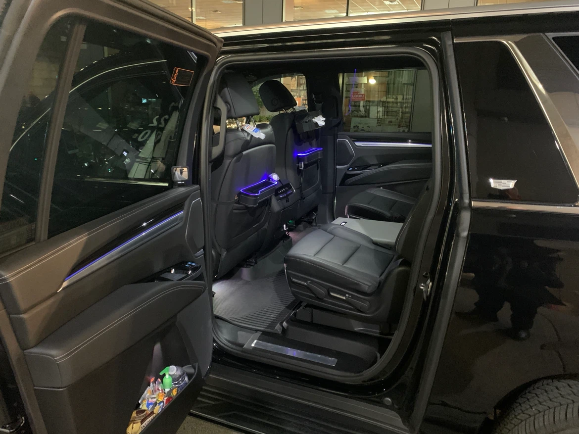 Black Cadillac Escalade (negotiable) - photo 3