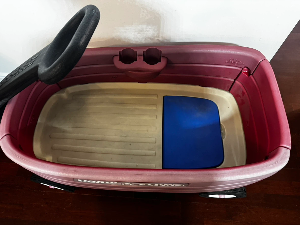Radio Flyer Wagon - photo 3