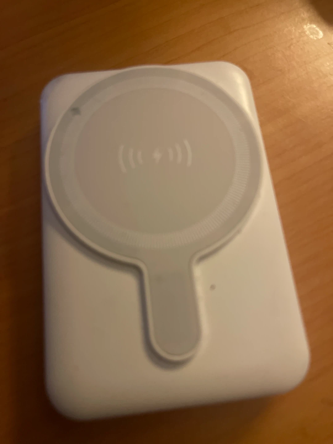 Earldom Mag-safe Power Bank 5000mAh - photo 3