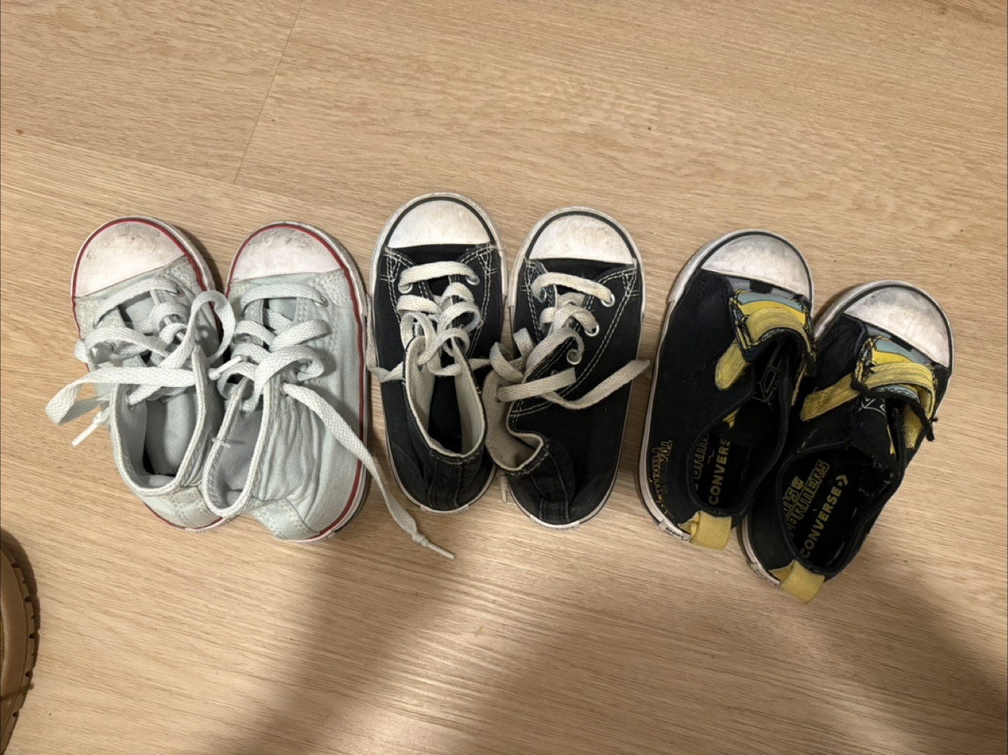 Converse All Star Sneakers toddler size 8