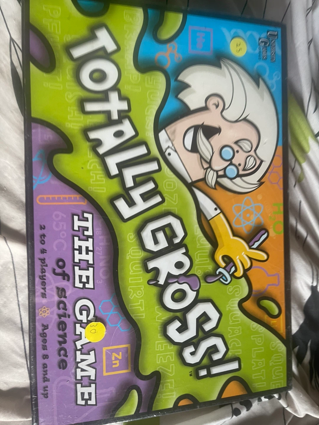 Totally Gross! The Game of Science Board Game - photo 2