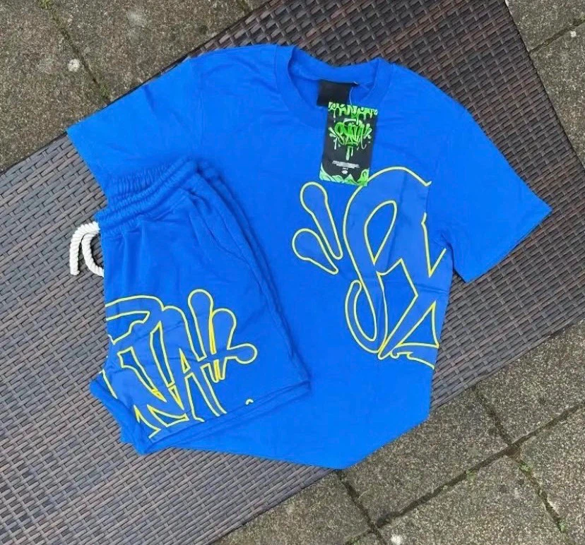 Blue Syna World With Gold Outlines Set