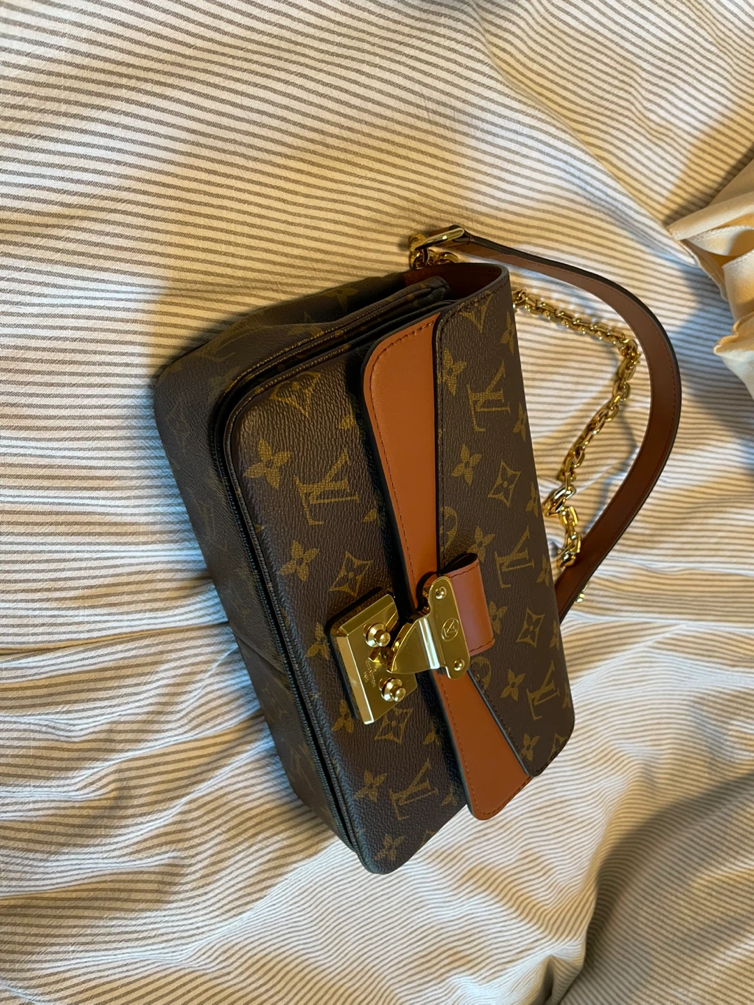 Louis Vuitton Monogram Marceau Canvas Shoulder Bag - photo 3
