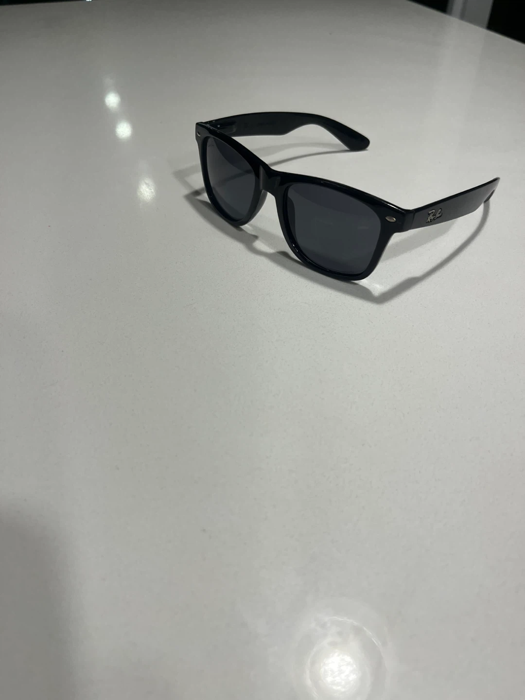 Ray-Ban Wayfarer Sunglasses - Black