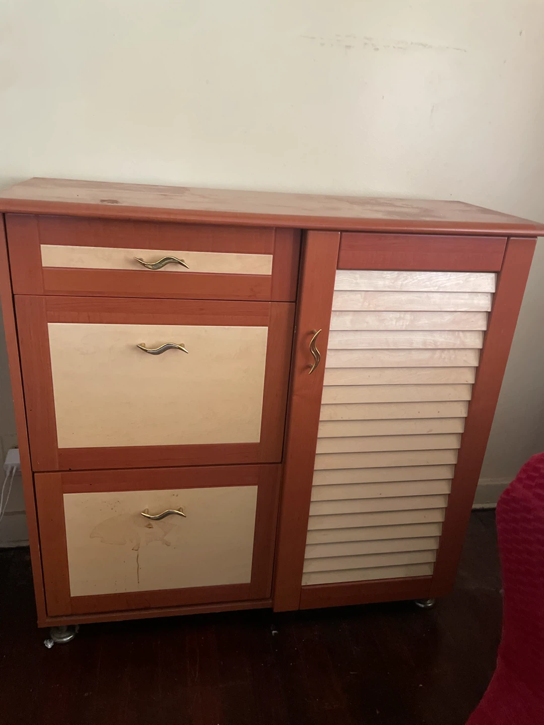 Storage solid wood shelf