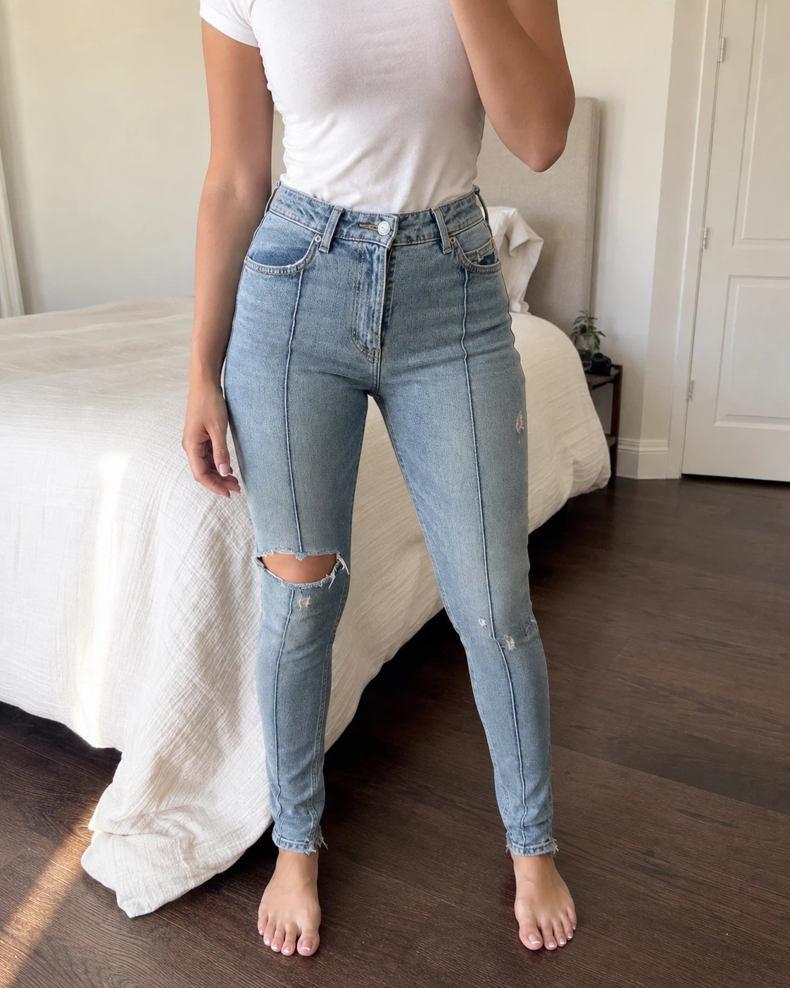 Levi's Women's Light Wash Jeans vintage high rise - photo 3
