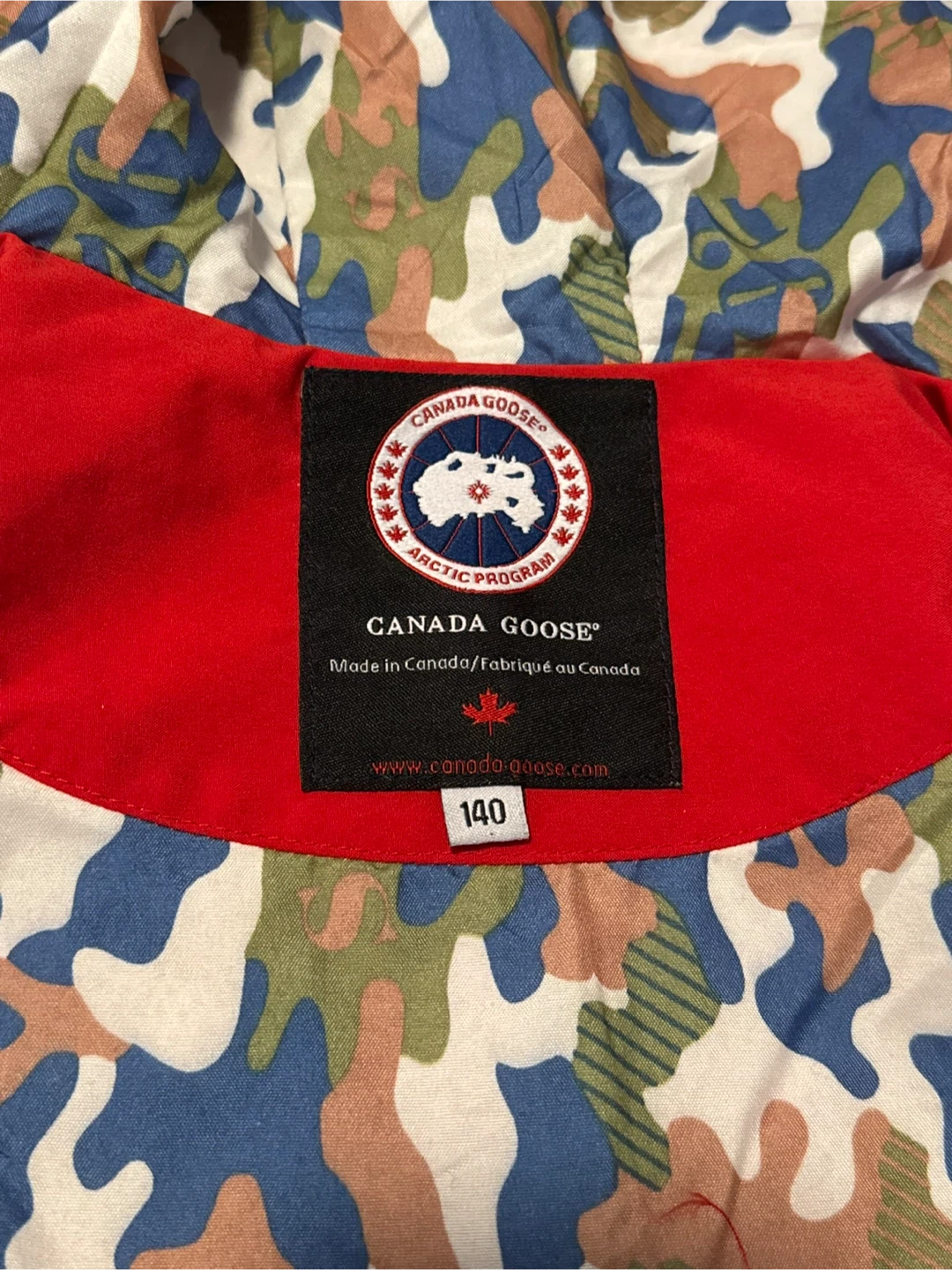 Canada Goose Kids Red Down Jacket – Size 140 (9–10Y) - photo 4