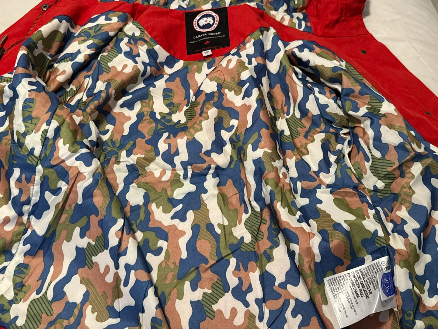 Canada Goose Kids Red Down Jacket – Size 140 (9–10Y) - photo 3