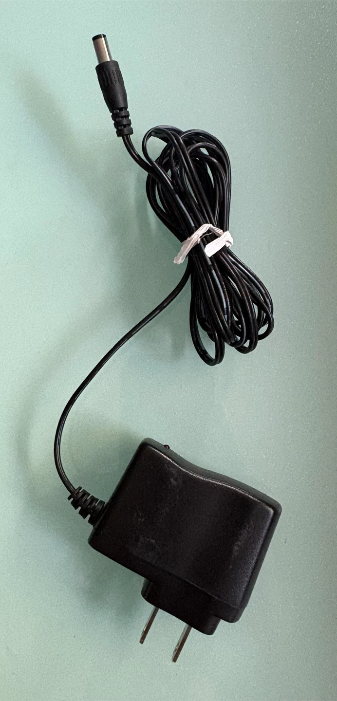 AC Power Adapter 100-240V 50/60Hz 0.2A - photo 3