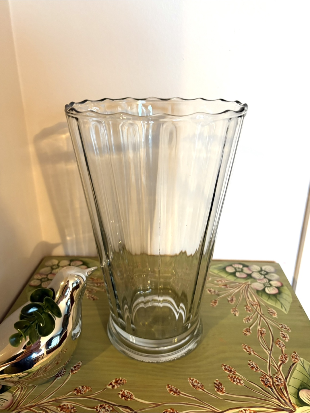 Heavy Thick Fine Clear Glass Vase with Scalloped Rim - photo 4