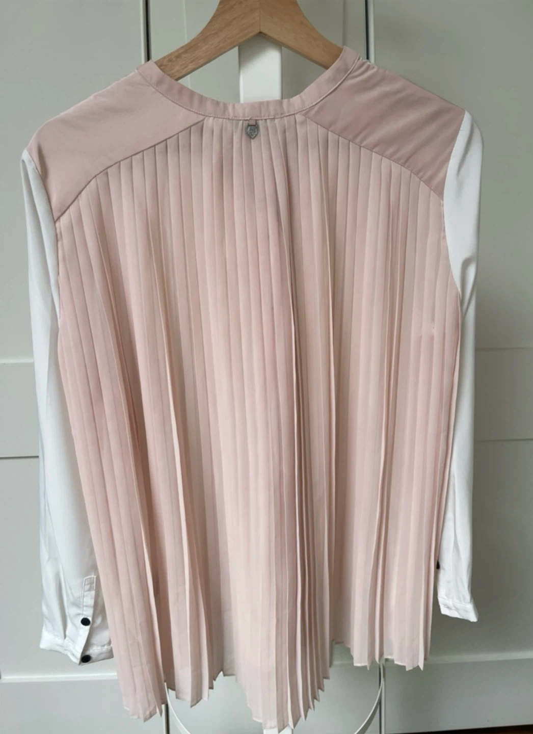 Rudsak White & Pink Pleated Long Sleeve Blouse - photo 3