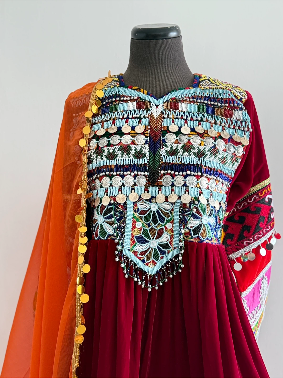 Embroidered Velvet Dress with Scarf - photo 2