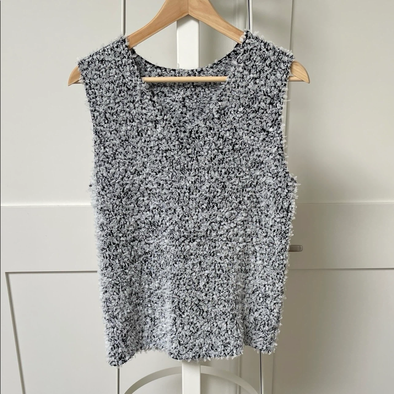 COS Black & White Textured Knit Sleeveless Top