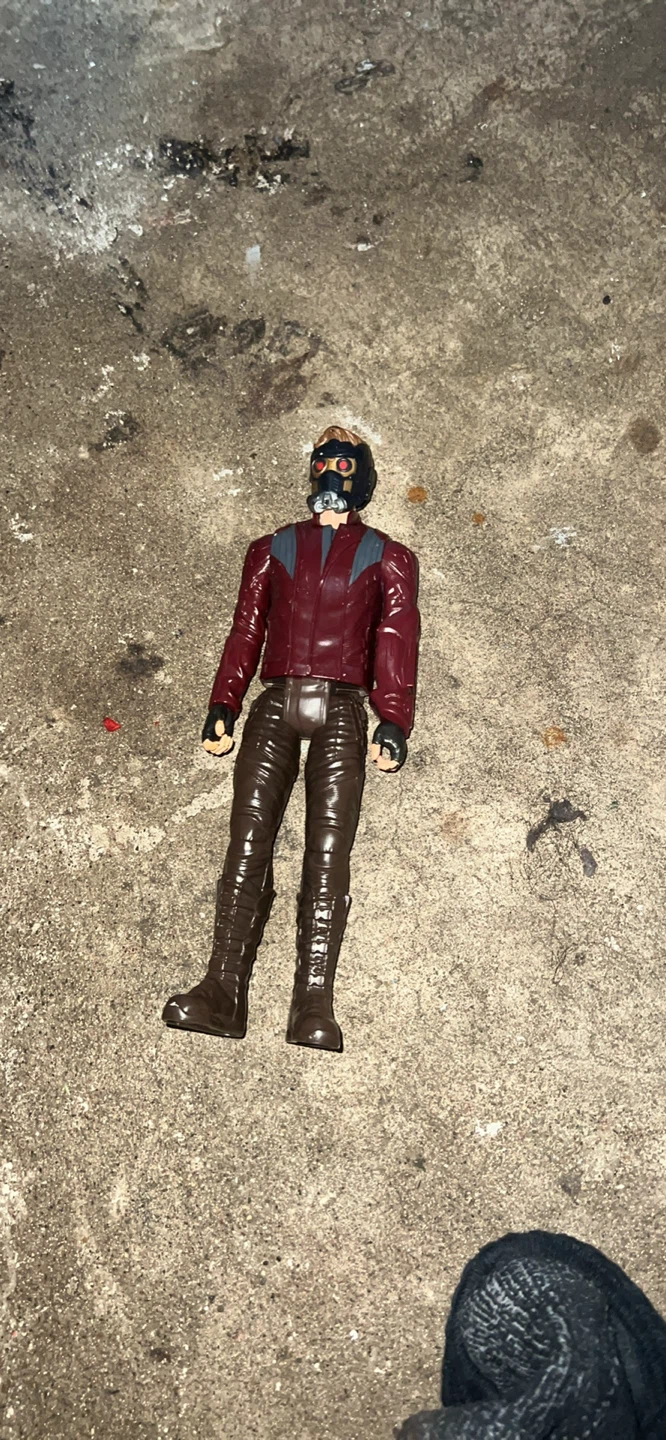 Marvel & DC Action Figures - photo 3