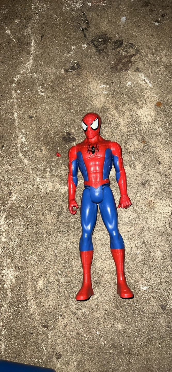 Marvel & DC Action Figures - photo 4