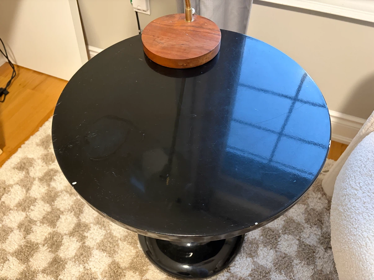 Black Round Pedestal Accent Table - photo 2