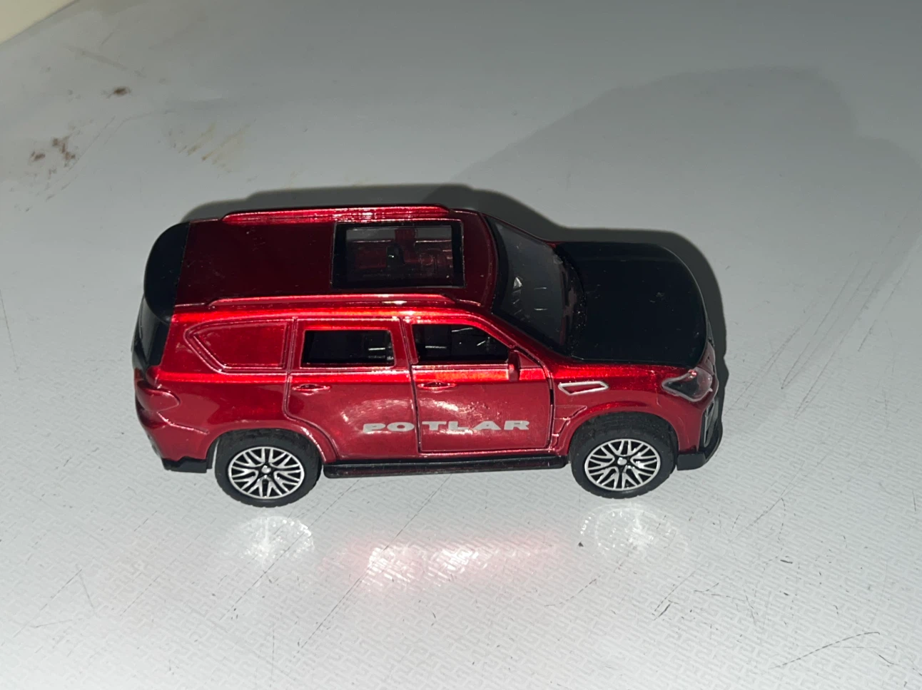 Red Potlar SUV Toy Car - photo 2